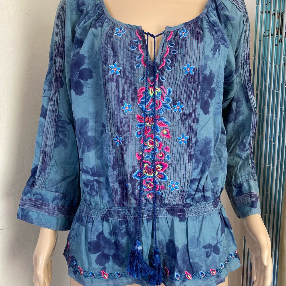 Embroidered Blue Floral Women's Top 3j Workshop Size Small